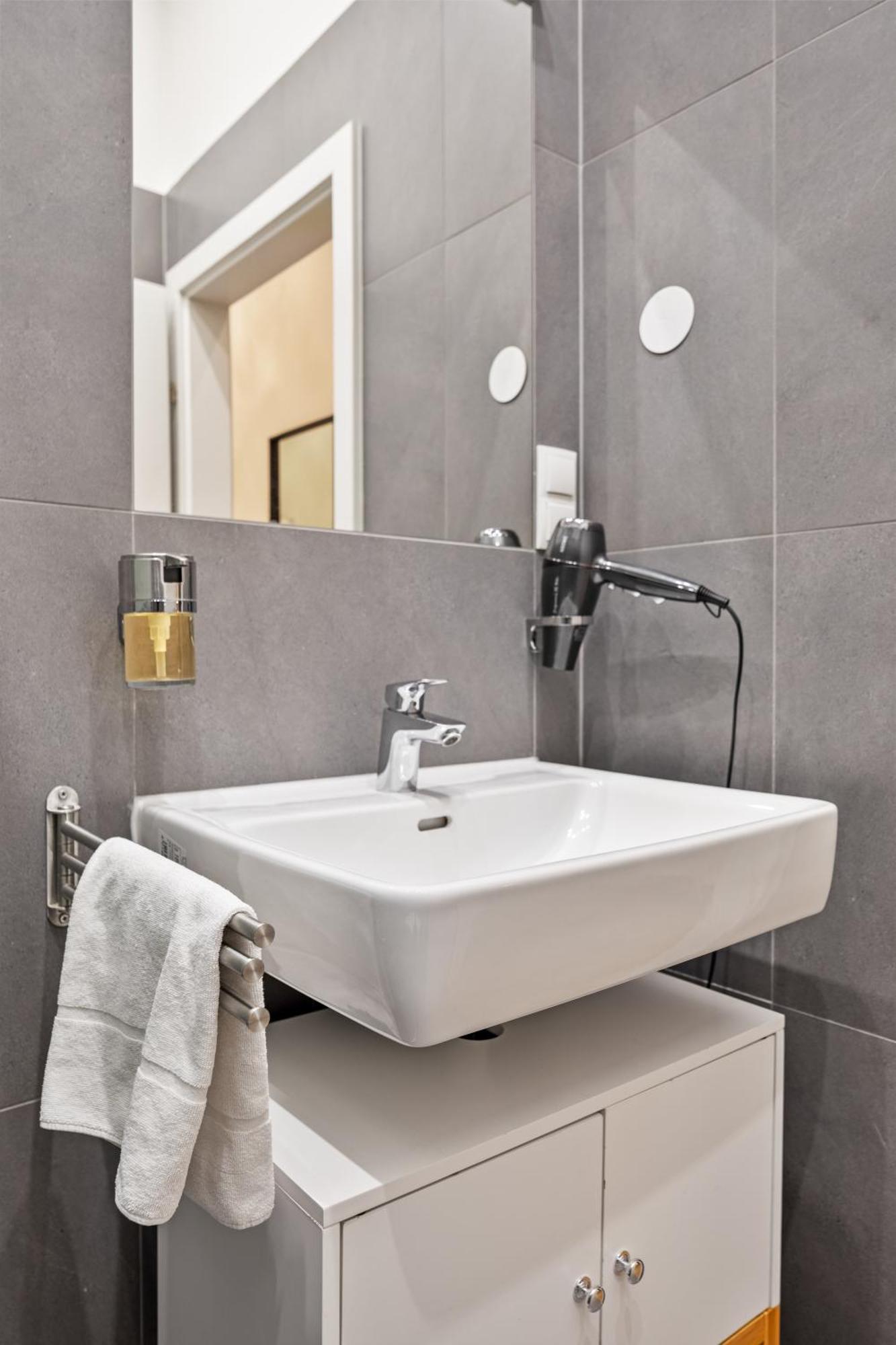 522 Mbits Wifi Air Con Free Parking Apartment Vienna Luaran gambar